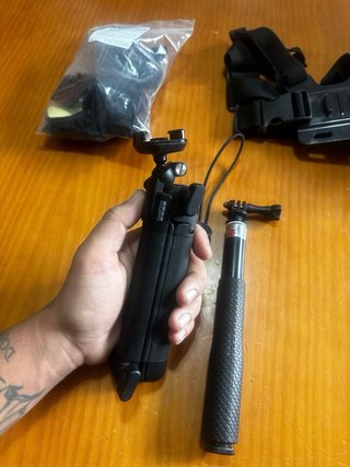 GoPro 11 Black + Accesorios