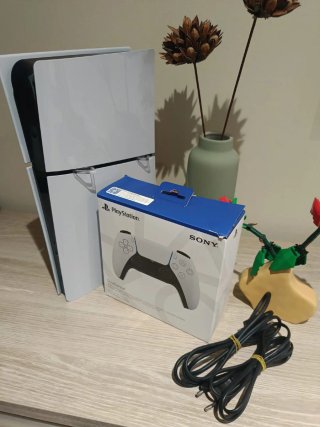 Consola PS5 Slim + Mando DualSense Nuevo