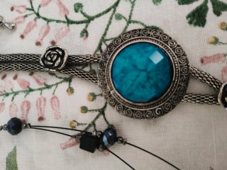 Gargantilla y pulsera conjunto