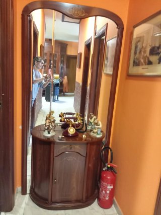 Mueble de entrada madera y cristal