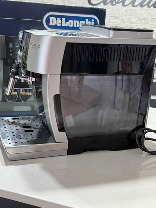 Cafetera DeLonghi Magnifica S Smart