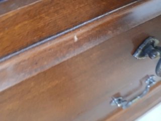 Cómoda de madera caoba maciza