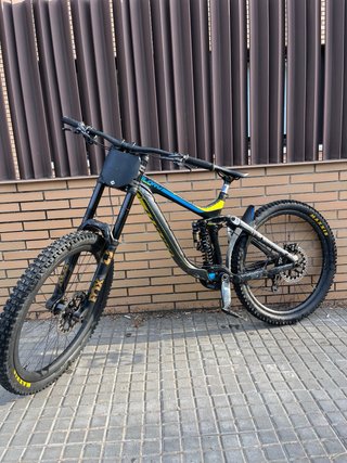 Bici Giant Glory Advanced 1