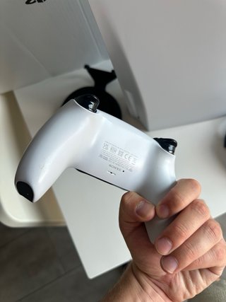 Consola Playstation 5 + 2 Mandos
