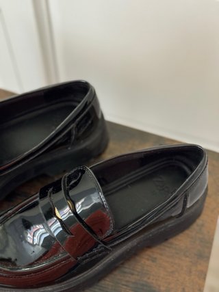 Mocasines negros charol