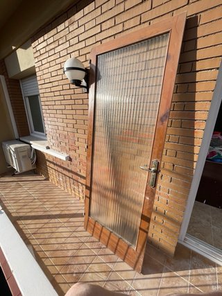 Puertas de madera, 7x