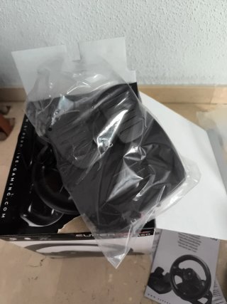 Volante da Gaming SuperDrive SV 450