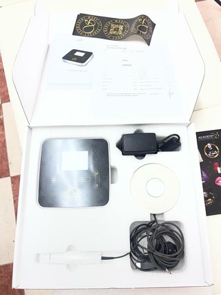 Máquina de Micropigmentación Profesional