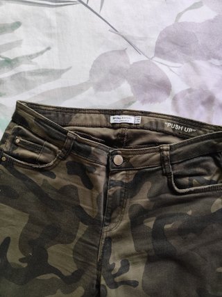 Pantalones Push Up Camuflaje