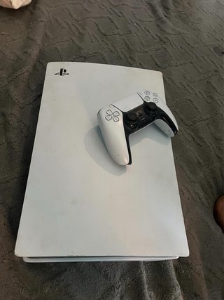 Consola PlayStation 5 con mando