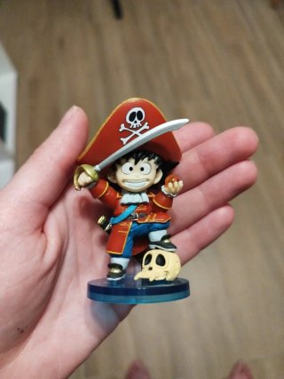 Figura Goku Pirata Dragon Ball WCF