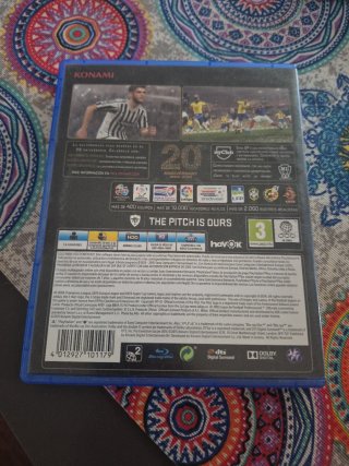 PES 2016 PS4 Pro Evolution Soccer (Negociable)