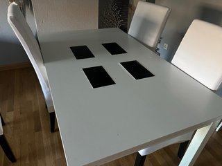 Mesa de comedor blanca