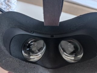 Oculus VR Headset & Controllers