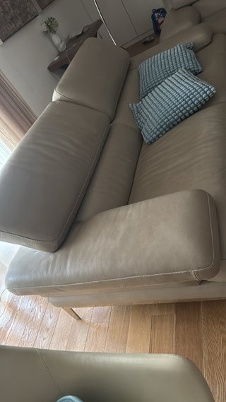 Due Divani max divani in vera pelle color tortora