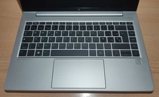 Portátil HP Elitebook 640 G9. i5-1235U, 32 GB RAM
