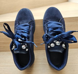 Zapatillas azules con pedrería T40