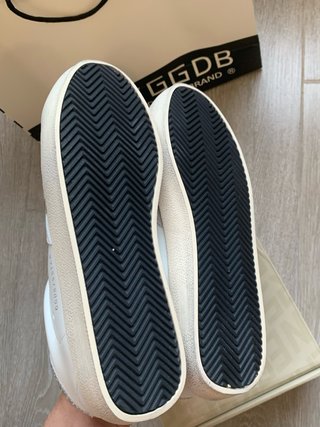 Zapatillas Golden Goose Superstar Grises y Blancas
