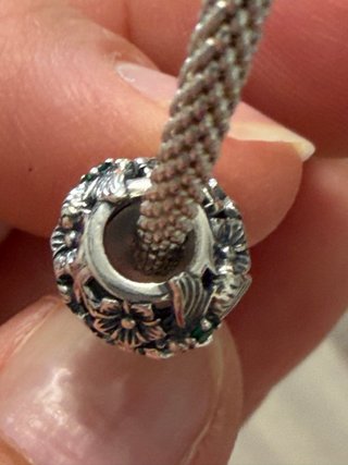 Charm Abeja Flores Plata y Esmeralda S925