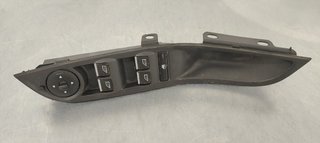 MANDO ELEVALUNAS DELANTERO IZQUIERDO FORD FOCUS L