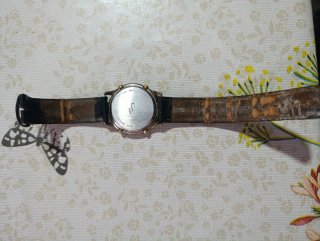 Reloj Lotus Cronógrafo Alarma Dorado Negro