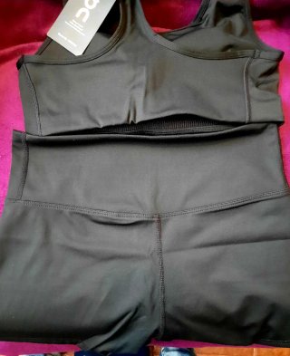 Conjunto On Running Top + Short Talla M