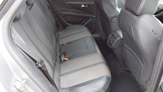 Peugeot 3008 Hybrid 225 Allure e-EAT8 165 kW (225 CV)