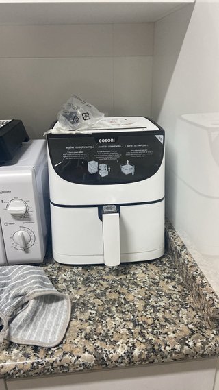 Freidora de aire Cosori blanca