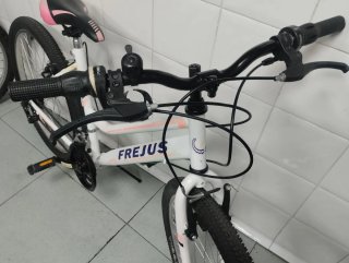 Bicicleta de Montaña Frejus Blanca