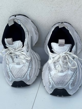 Zapatillas Balenciaga Plata y Blanco