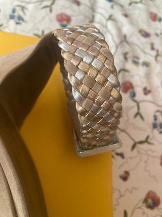 Sandalias Hermès Beige y Doradas
