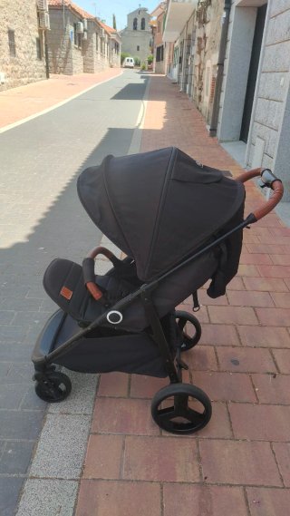 Carrito de bebé plegable negro