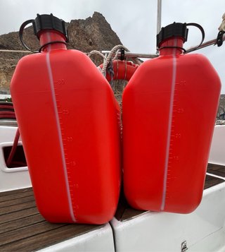 Garrafas TAYG 30L x 10€ cada una