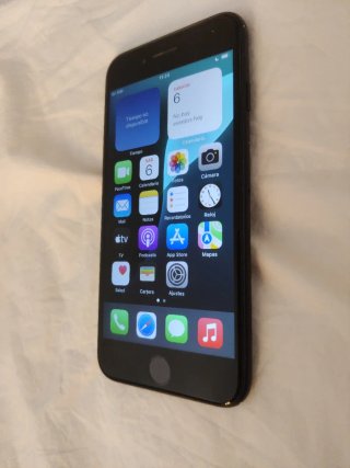 iPhone SE 2022 3ª Gen 64GB Negro