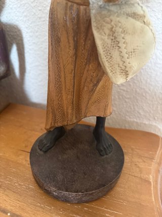 Figura decorativa hombre con bandeja