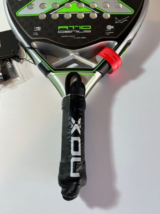 Pala Padel NOX AT10 Genius nueva