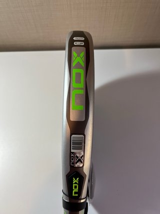 Pala Padel NOX AT10 Genius nueva