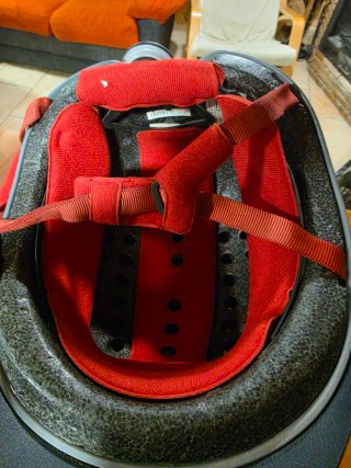 Cascos de equitación gris