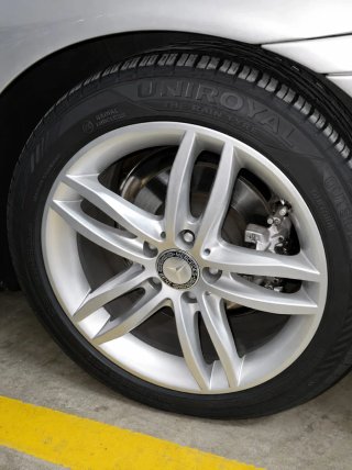 Llantas con gomas originales Mercedes benz