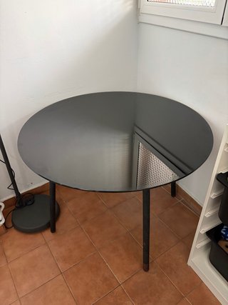 Mesa redonda cristal negro