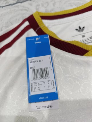 Camiseta NUEVA ESTRENAR ESPAÑA, ADIDAS. Talla S/M
