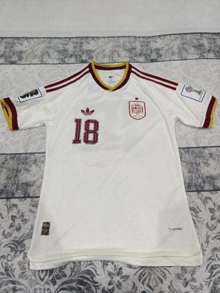 Camiseta NUEVA ESTRENAR ESPAÑA, ADIDAS. Talla S/M