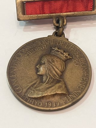 Medalla Sección Femenina Falange 1939