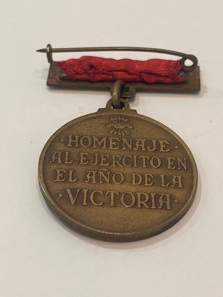 Medalla Sección Femenina Falange 1939