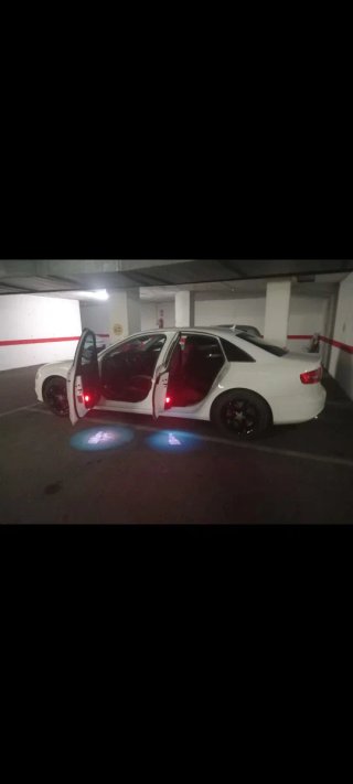 Audi A4 2014