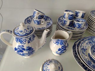 Vajilla Ironstone EMPIRE azul y blanco