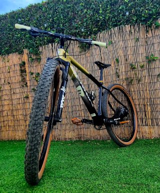 29 Pulgadas Bicicleta de montaña cuadro de carbono