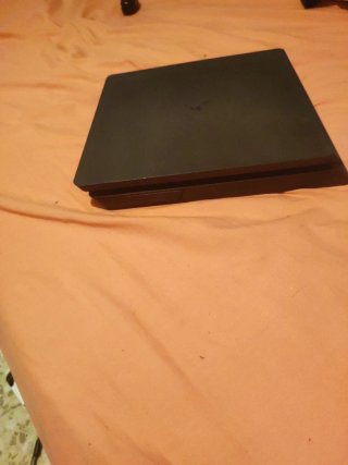Consola PS4 Slim Negra
