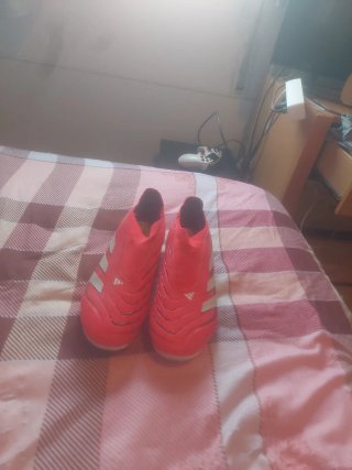 Botines Adidas Naranja y Plata