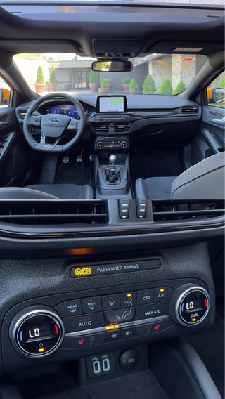 Ford Focus 2.3 Ecoboost ST 3 (280 CV) Naranja Fury